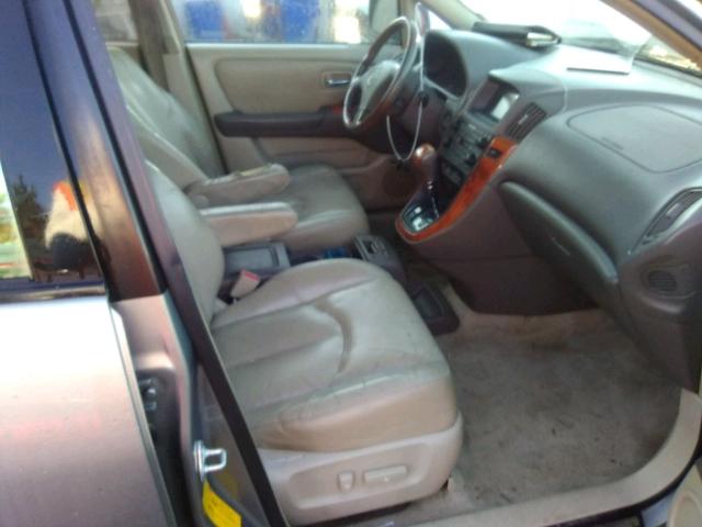 JTJGF10U520137215 - 2002 LEXUS RX 300 GRAY photo 5