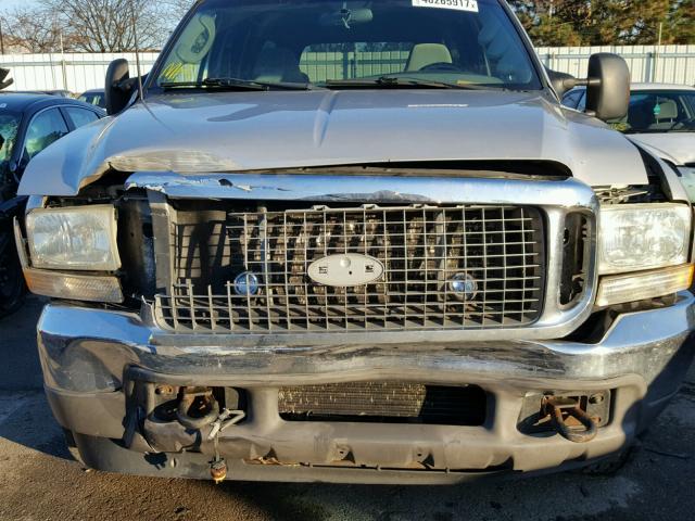 1FMSU41P13EC98108 - 2003 FORD EXCURSION SILVER photo 9