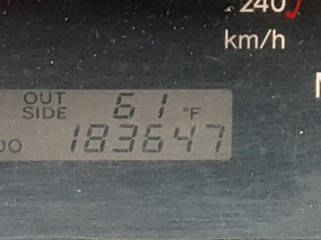 2T1BY32E35C330918 - 2005 TOYOTA COROLLA XR 银色 照片 8