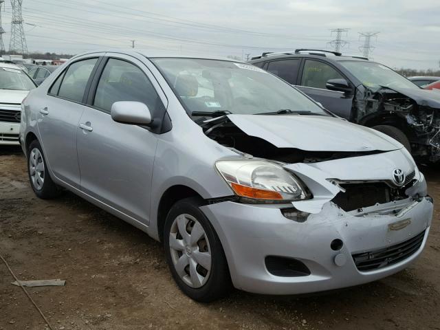 JTDBT923X71114328 - 2007 TOYOTA YARIS SILVER photo 1