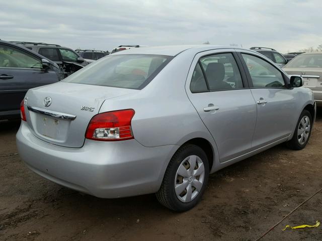 JTDBT923X71114328 - 2007 TOYOTA YARIS SILVER photo 4