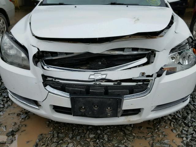 1G1ZC5EU0CF123038 - 2012 CHEVROLET MALIBU 1LT WHITE photo 9