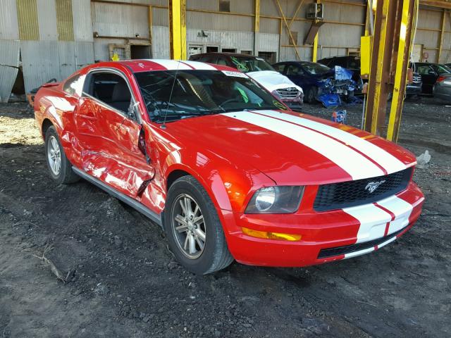 1ZVFT80NX75301123 - 2007 FORD MUSTANG RED photo 1