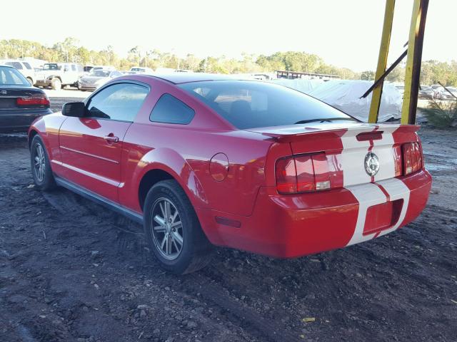 1ZVFT80NX75301123 - 2007 FORD MUSTANG RED photo 3