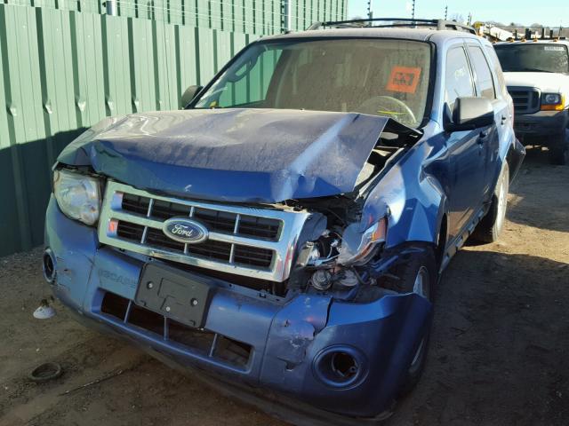 1FMCU9D72AKA87995 - 2010 FORD ESCAPE XLT BLUE photo 2