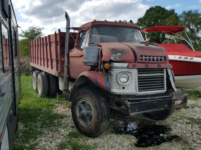 N60BUF10270 - 1969 FORD F850 RED photo 1