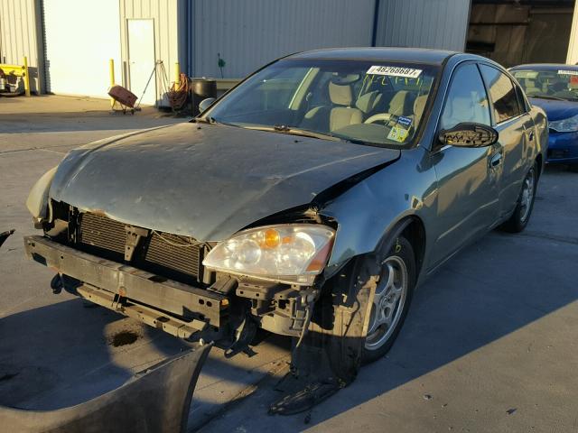 1N4AL11D52C108396 - 2002 NISSAN ALTIMA BAS GREEN photo 2