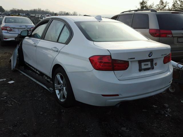 WBA3C3G57ENS70003 - 2014 BMW 320 I WHITE photo 3