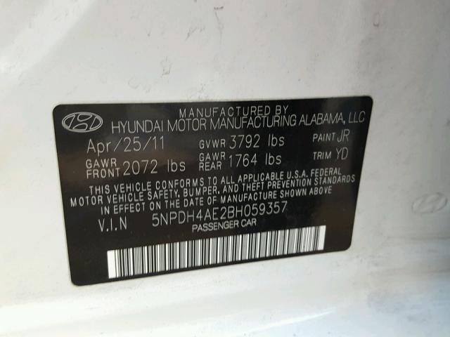 5NPDH4AE2BH059357 - 2011 HYUNDAI ELANTRA GL WHITE photo 10