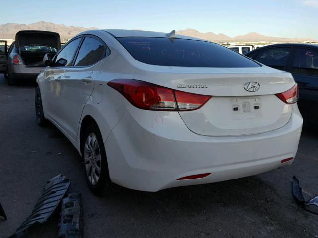 5NPDH4AE2BH059357 - 2011 HYUNDAI ELANTRA GL WHITE photo 3