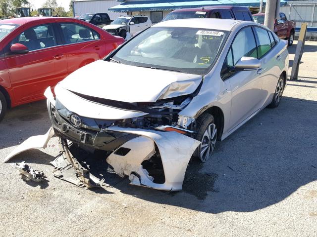 JTDKARFP9H3049500 - 2017 TOYOTA PRIUS PRIM ვერცხლისფერი ფოტო 2
