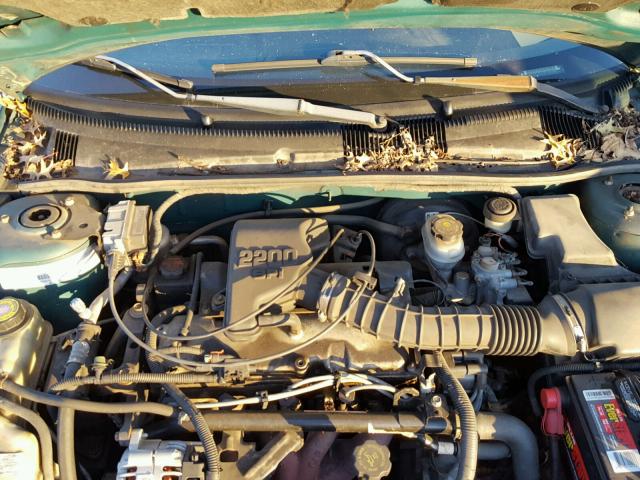 1G1JC1241W7150452 - 1998 CHEVROLET CAVALIER B GREEN photo 7