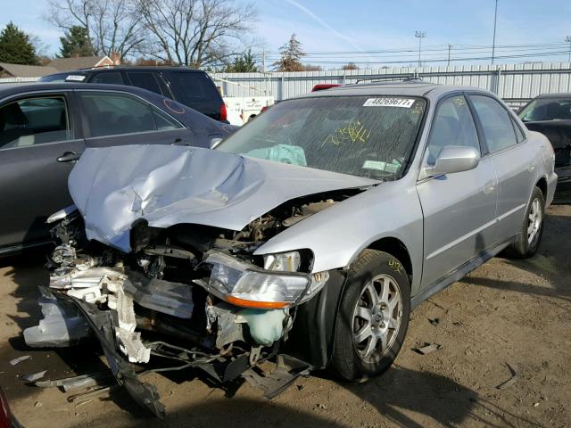 1HGCG66852A146868 - 2002 HONDA ACCORD EX SILVER photo 2