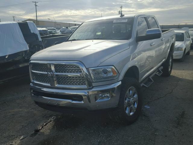 3C6UR5FL5FG682455 - 2015 RAM 2500 LARAM SILVER photo 2