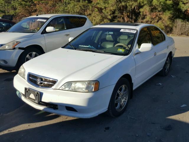 19UUA5642XA047865 - 1999 ACURA 3.2TL WHITE photo 2