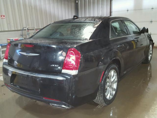 2C3CCARG3FH736563 - 2015 CHRYSLER 300 LIMITE BLACK photo 4