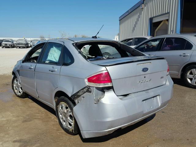 1FAHP35NX8W150054 - 2008 FORD FOCUS SE SILVER photo 3