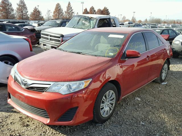 4T1BF1FK1DU665800 - 2013 TOYOTA CAMRY L RED photo 2