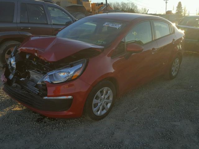 KNADM4A36H6016098 - 2017 KIA RIO LX Կարմիր լուսանկար 2