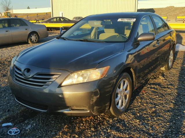 4T1BE46K97U685477 - 2007 TOYOTA CAMRY NEW GRAY photo 2