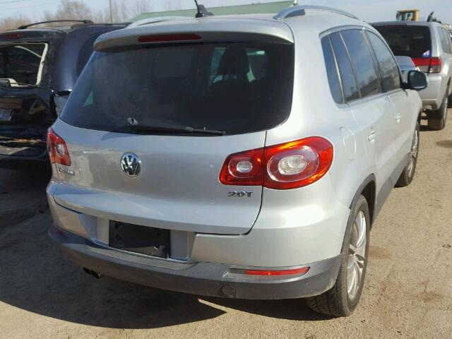 WVGAV75N59W500390 - 2009 VOLKSWAGEN TIGUAN S SILVER photo 4