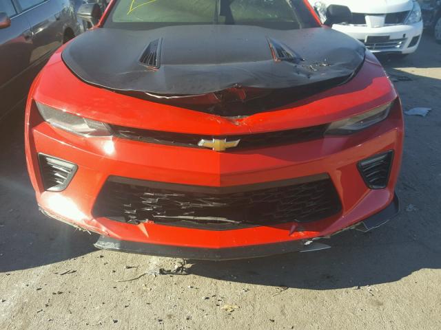 1G1FE1R7XH0161655 - 2017 CHEVROLET CAMARO SS Rojo foto 9