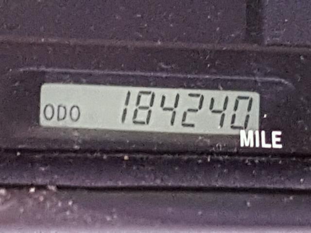 4T1BF28B23U327744 - 2003 TOYOTA AVALON XL Күміс фото 8