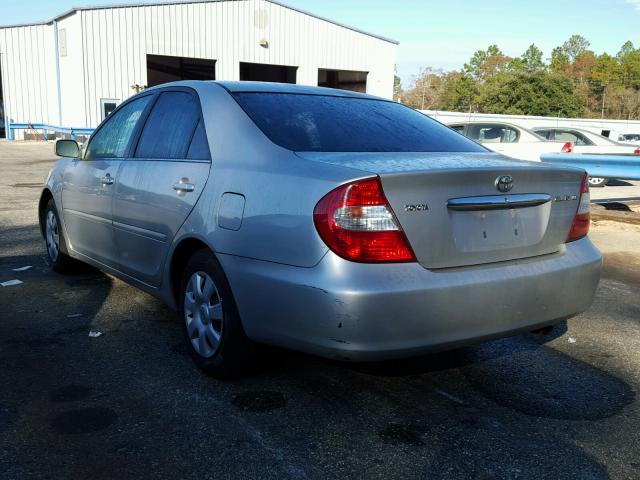 4T1BE32K04U858363 - 2004 TOYOTA CAMRY LE SILVER photo 3