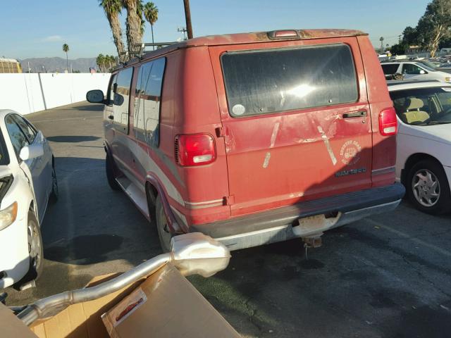 2B6HB11Y1WK136706 - 1998 DODGE RAM VAN B1 RED photo 3