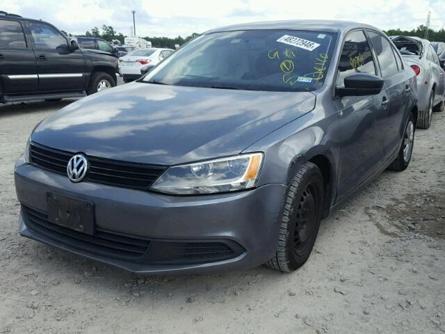 3VW2K7AJ4BM068463 - 2011 VOLKSWAGEN JETTA BASE CHARCOAL photo 2