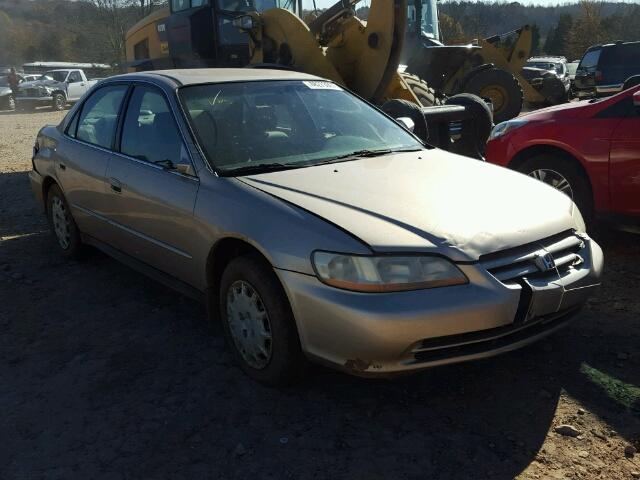 1HGCG56491A147270 - 2001 HONDA ACCORD LX GOLD photo 1