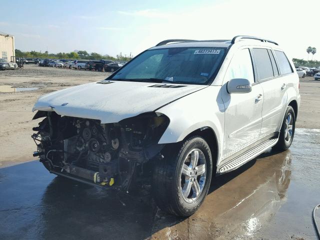 4JGBF71E78A369028 - 2008 MERCEDES-BENZ GL 450 4MA WHITE photo 2