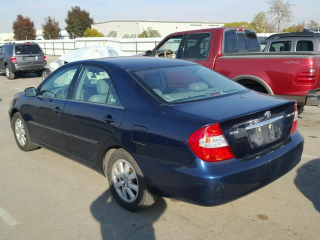 4T1BE32K84U318940 - 2004 TOYOTA CAMRY LE BLUE photo 3