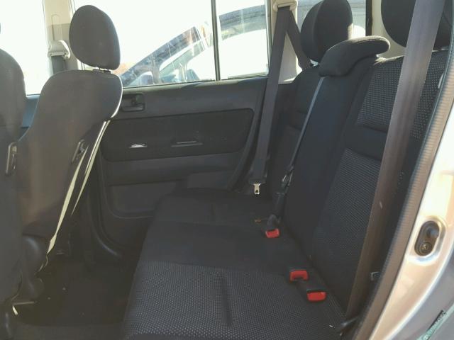 JTLKT324354029529 - 2005 TOYOTA SCION XB 灰色 照片 6