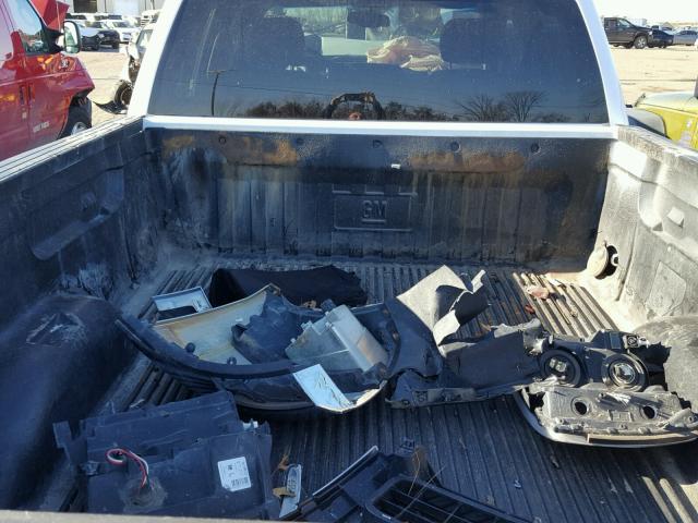 1GC4KXBGXAF138707 - 2010 CHEVROLET SILVERADO WHITE photo 6