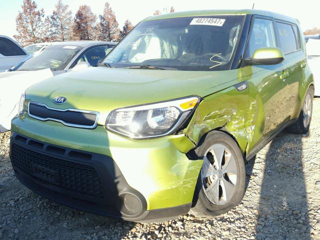 KNDJN2A2XE7042532 - 2014 KIA SOUL GREEN photo 2