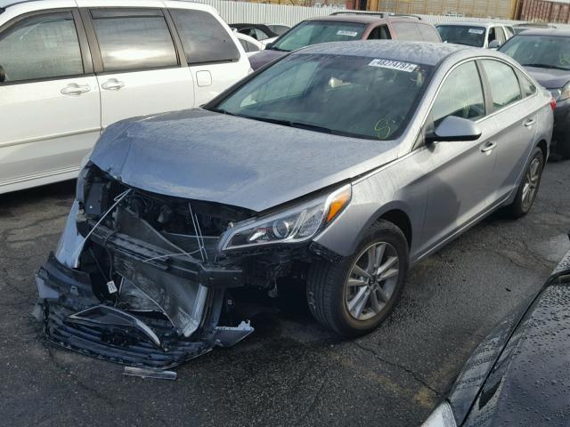 5NPE24AF5HH535155 - 2017 HYUNDAI SONATA SE GRAY photo 2