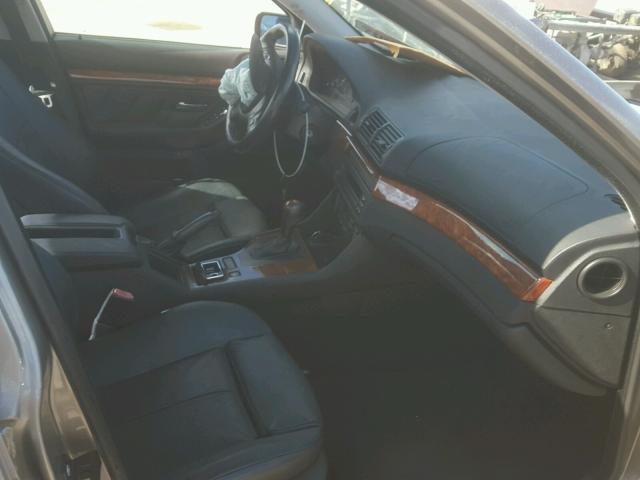 WBADT63452CH88561 - 2002 BMW 530 I AUTO SILVER photo 5