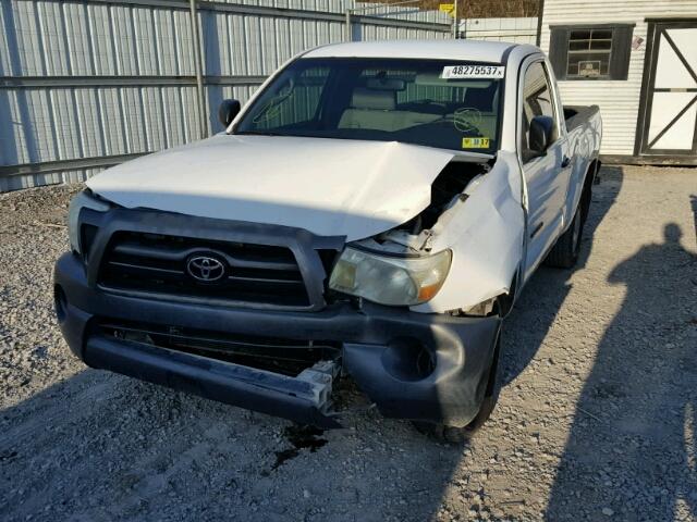 5TENX22N47Z332118 - 2007 TOYOTA TACOMA WHITE photo 2