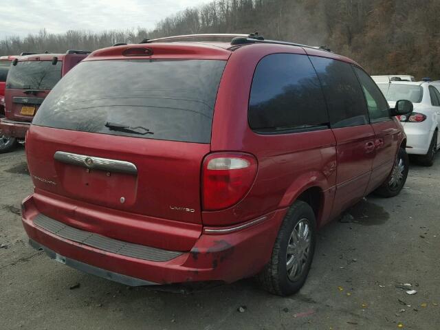 2C8GP64LX5R226849 - 2005 CHRYSLER TOWN & COU RED photo 4