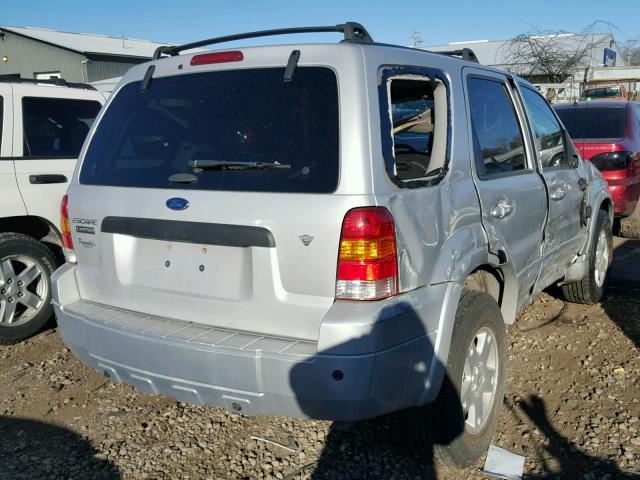 1FMCU94187KA83454 - 2007 FORD ESCAPE LIM SILVER photo 4