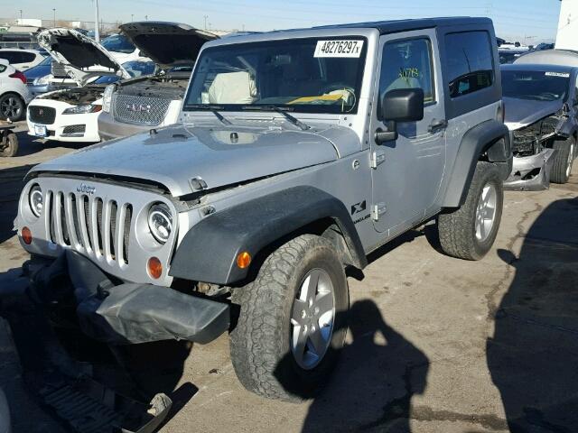 1J4FA24179L764570 - 2009 JEEP WRANGLER X SILVER photo 2