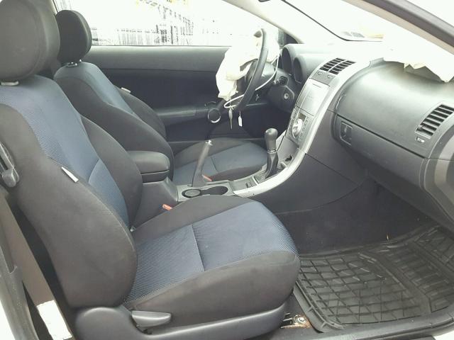 JTKDE167450041907 - 2005 TOYOTA SCION TC 白色 照片 5