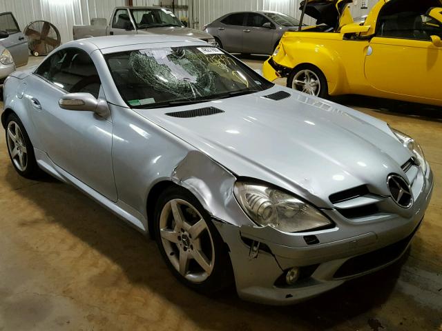 WDBWK56F95F048533 - 2005 MERCEDES-BENZ SLK 350 SILVER photo 1