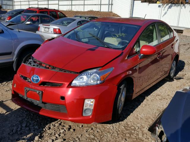 JTDKN3DU1A0210245 - 2010 TOYOTA PRIUS RED photo 2