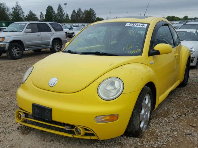 3VWCB21C12M459806 - 2002 VOLKSWAGEN NEW BEETLE YELLOW photo 2