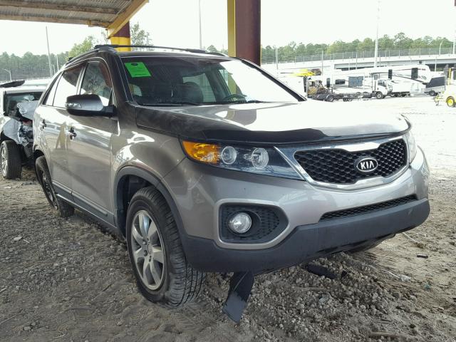 5XYKT3A63CG301770 - 2012 KIA SORENTO BA SILVER photo 1