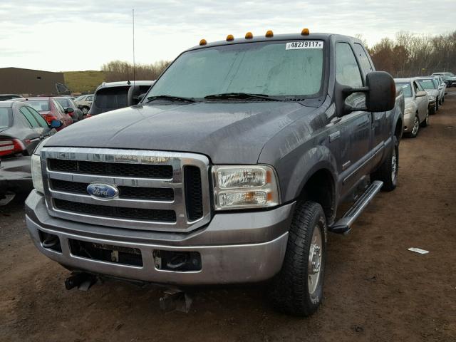 1FTSX21P97EB28326 - 2007 FORD F250 SUPER GRAY photo 2