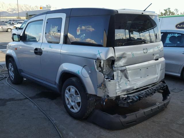 5J6YH2H38BL006579 - 2011 HONDA ELEMENT LX SILVER photo 3