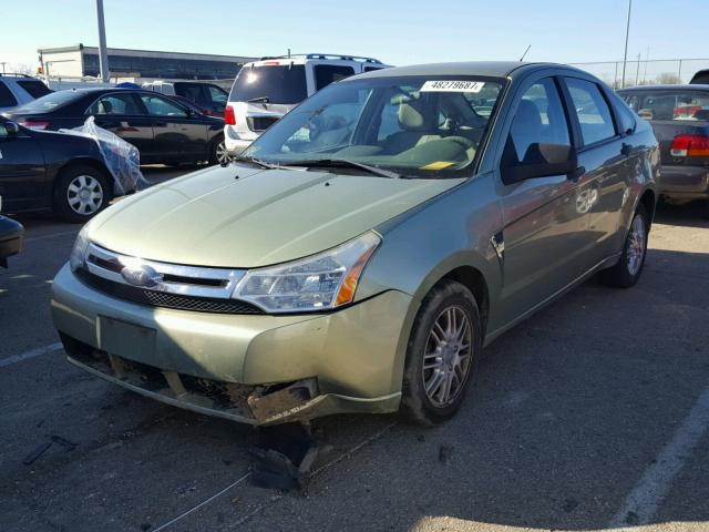 1FAHP35N08W224372 - 2008 FORD FOCUS SE GREEN photo 2